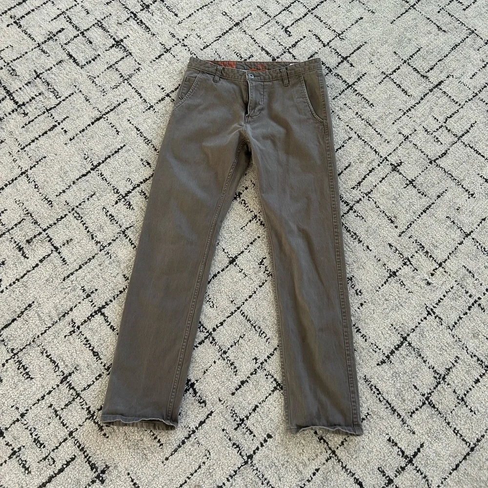 Dockers Slim Tapered Khaki Pants by Levi’s W32 L32